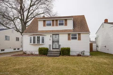 Exterior - 6322 Ledgebrook Dr, Brook Park, OH 44142 photo 4 of 4