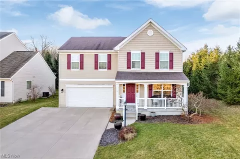 1234 Bexley Cir, Akron, OH 44312
