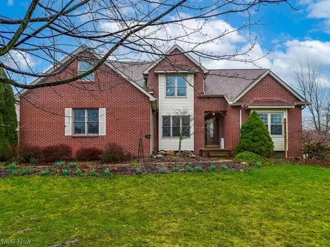 7703 Bear Swamp Rd, Wadsworth, OH 44281
