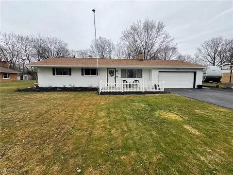 6197 Bryson Dr, Mentor, OH 44060