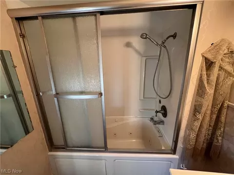 411 E 3rd St, Dover, OH 44622 photo 17