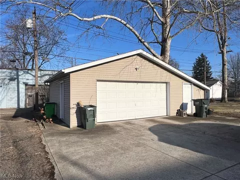 411 E 3rd St, Dover, OH 44622 photo 38