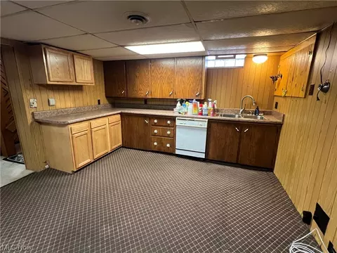 411 E 3rd St, Dover, OH 44622 photo 26