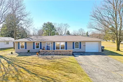5103 W Elmwood Ave, Austintown, OH 44515