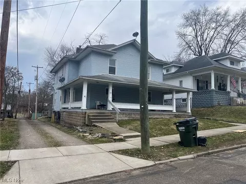 723 725 Beatty Ave, Cambridge, OH 43725