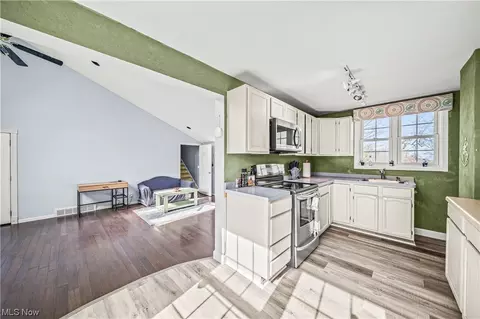 Kitchen - 3211 River Rd, Perry, OH 44081 photo 3 of 4