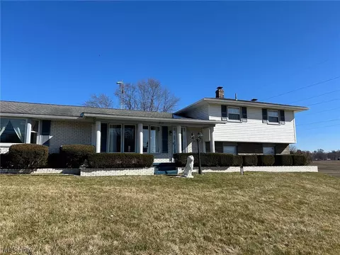 3220 Stump SW, Massillon, OH 44646