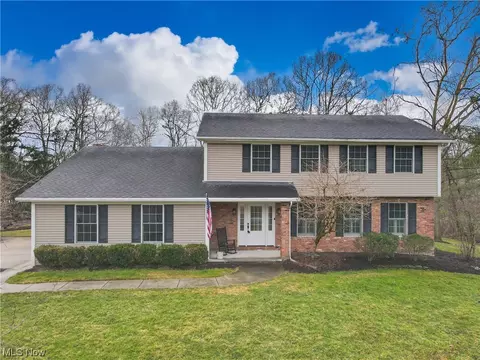 1762 Stonington, Hudson, OH 44236