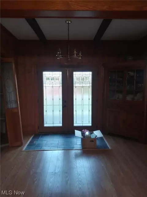 Entry Way - 59010 Wright Rd, Barnesville, OH 43713 photo 1 of 1