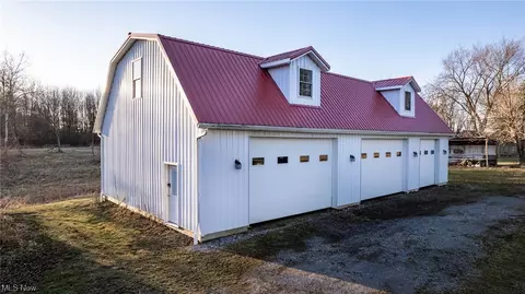 Exterior - 13660 Smith Goshen Rd, Beloit, OH 44609 photo 1 of 10