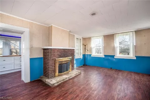 Living - 13660 Smith Goshen Rd, Beloit, OH 44609 photo 1 of 4