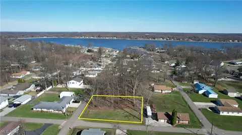 17595 Olive, Lake Milton, OH 44429