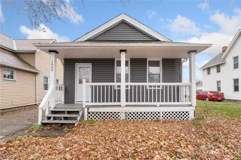 1906 W 50th St, Cleveland, OH 44102