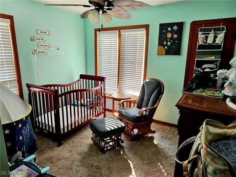 Bedroom - 6710 Gilbert Ave, Parma, OH 44129 photo 7 of 8