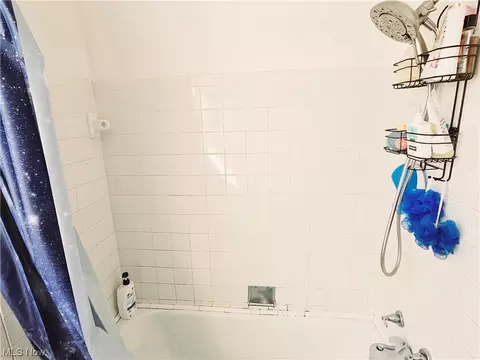 Bath - 6710 Gilbert Ave, Parma, OH 44129 photo 1 of 4