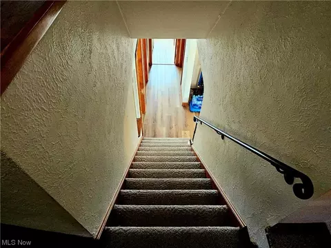 Entry Way - 6710 Gilbert Ave, Parma, OH 44129 photo 1 of 3