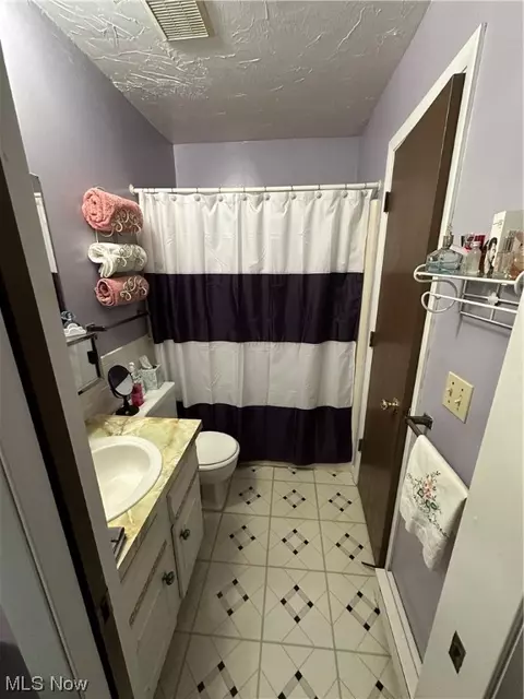 Bath - 1649 Abbe Rd S, Elyria, OH 44035 photo 1 of 2