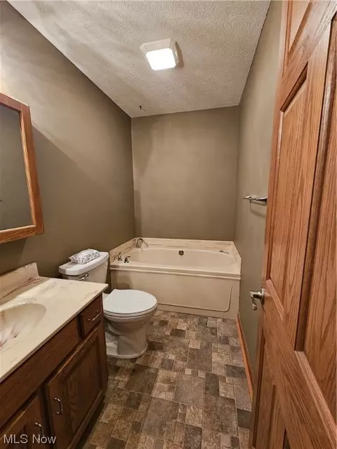 Bath - 67 Jody Dr, Dresden, OH 43821 photo 2 of 3