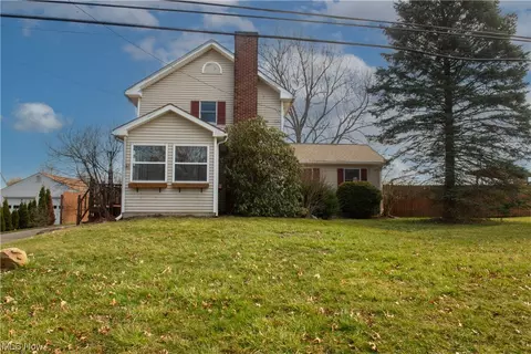 2210 N Ellsworth Ave, Salem, OH 44460