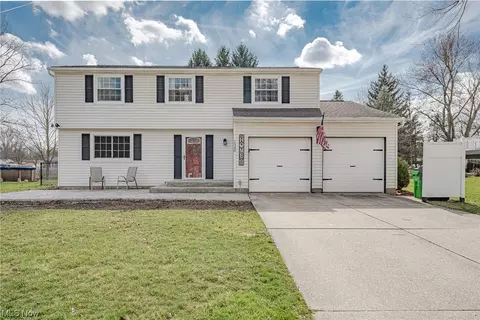 1348 Cherokee Trl, Stow, OH 44224