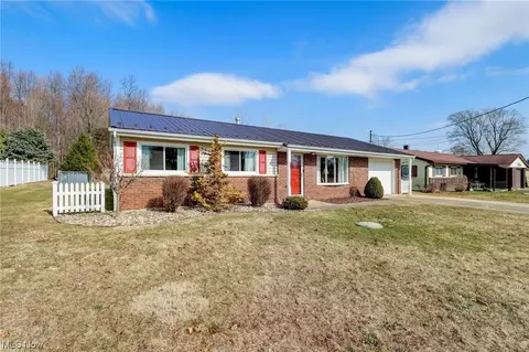 Exterior - 68 Abbott St, Wakeman, OH 44889 photo 3 of 9