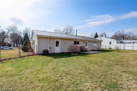 Exterior - 68 Abbott St, Wakeman, OH 44889 photo 6 of 9