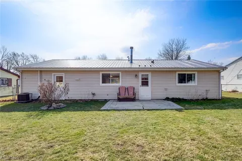 Exterior - 68 Abbott St, Wakeman, OH 44889 photo 5 of 9