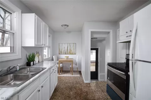 Kitchen - 244 E 204th St, Euclid, OH 44123 photo 1 of 2