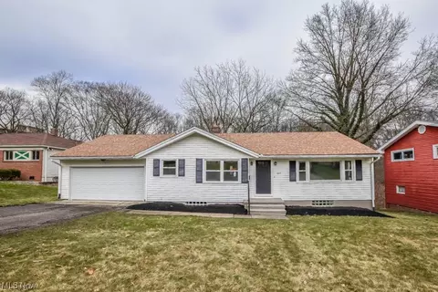 1607 Kingsley Ave, Akron, OH 44313