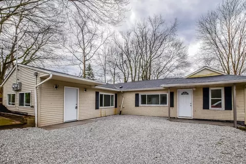2434 Goodenough, Akron, OH 44320