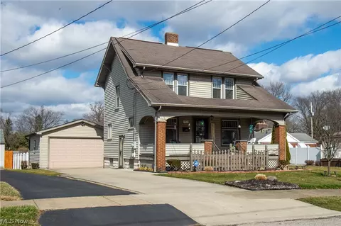 1678 Wakefield Ave, Youngstown, OH 44514