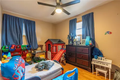 Bedroom - 2000 Baker Ave, Akron, OH 44312 photo 1 of 4