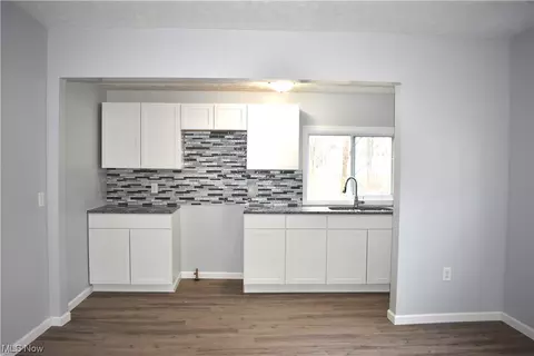 Kitchen - 2806 Humphrey Ave, Ashtabula, OH 44004 photo 1 of 2