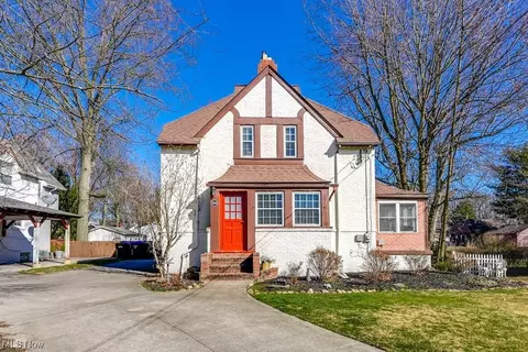 1543 18th St, Cuyahoga Falls, OH 44223