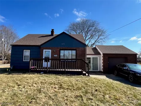 575 Sunshine, Youngstown, OH 44505