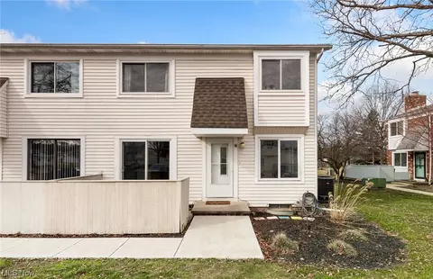 5488 Wildwood Ct #76-C, Willoughby, OH 44094