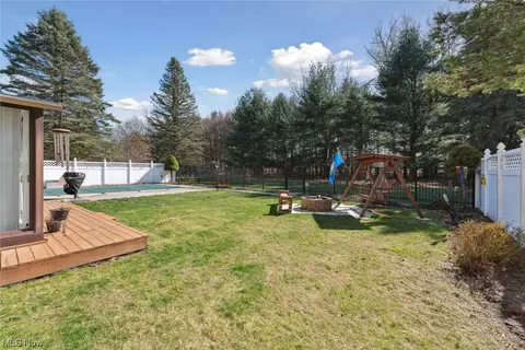 View/Area - 2712 Gingertree Dr, Ashtabula, OH 44004 photo 2 of 2