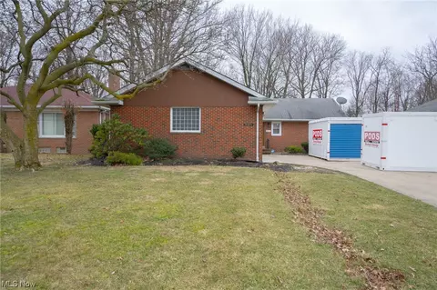 4846 Monticello Blvd, Richmond Heights, OH 44143