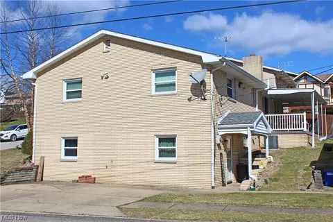 Exterior - 100 E Circle Dr, Weirton, WV 26062 photo 4 of 8