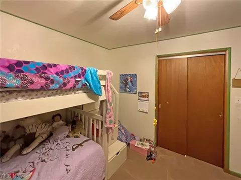 Bedroom - 100 E Circle Dr, Weirton, WV 26062 photo 4 of 6