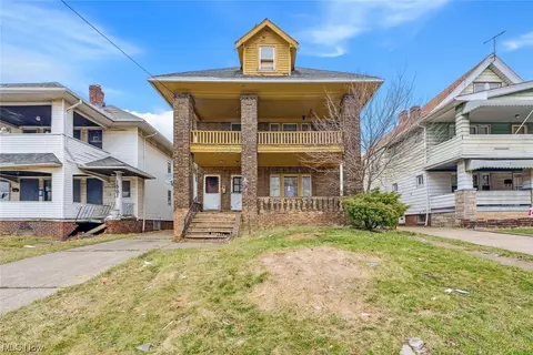 1863 Reyburn Rd, Cleveland, OH 44112