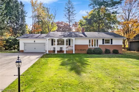2934 Lee Rd, Silver Lake, OH 44224