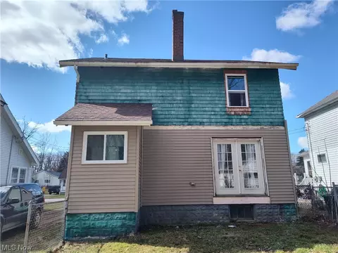 Exterior - 5924 Hillcrest Ave, Ashtabula, OH 44004 photo 4 of 4