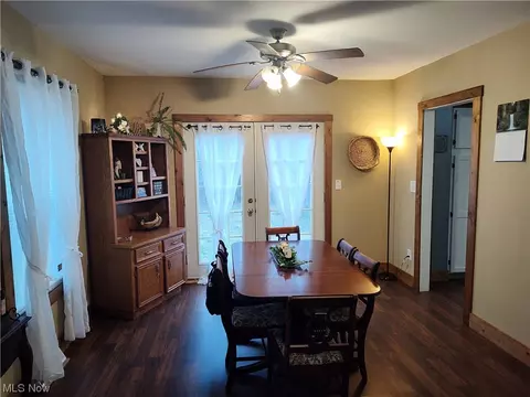 Dining - 5924 Hillcrest Ave, Ashtabula, OH 44004 photo 5 of 8