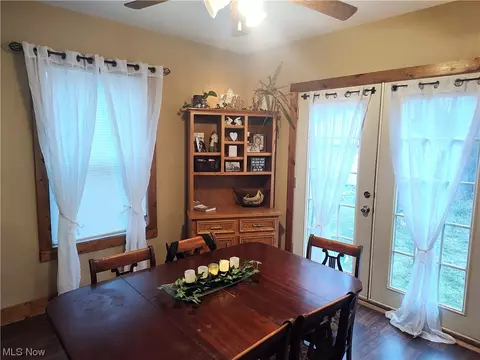 Dining - 5924 Hillcrest Ave, Ashtabula, OH 44004 photo 3 of 8