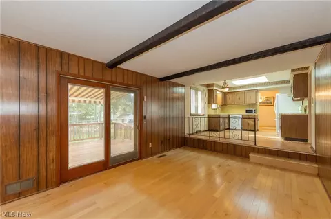Kitchen - 6606 Copley Ave, Solon, OH 44139 photo 5 of 5
