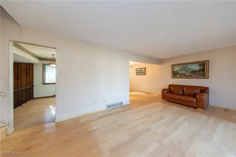 Bedroom - 6606 Copley Ave, Solon, OH 44139 photo 1 of 8