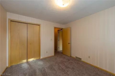 Bedroom - 6606 Copley Ave, Solon, OH 44139 photo 8 of 8