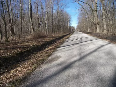 Hyde Road, Rome, OH 44085