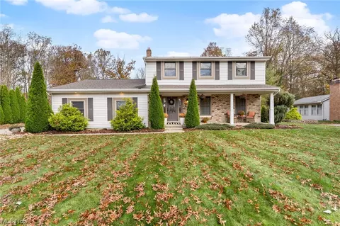 363 S Briarcliff, Canfield, OH 44406